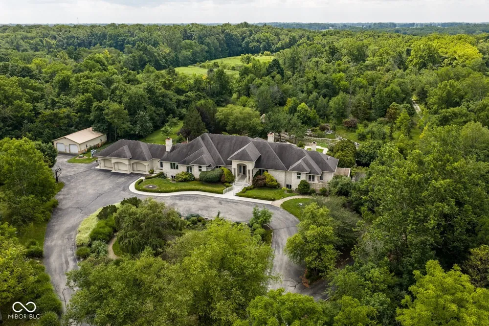 4563 W 200 Anderson, IN 46011