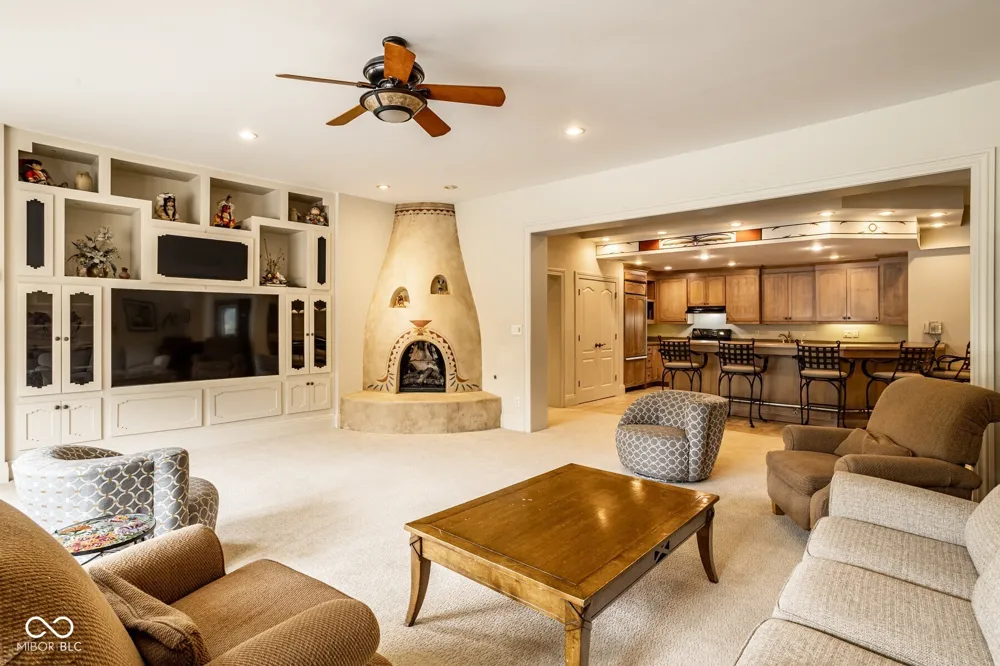 4563 W 200 Anderson, IN 46011