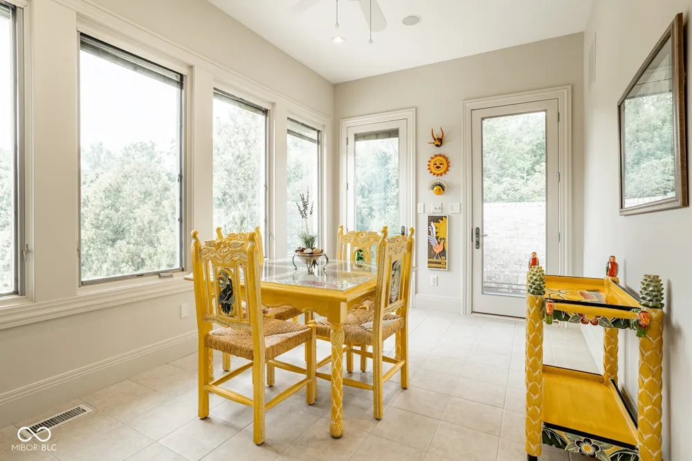 4563 W 200 Anderson, IN 46011