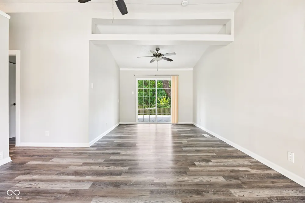 47 Brookside Drive Whiteland, IN 46184