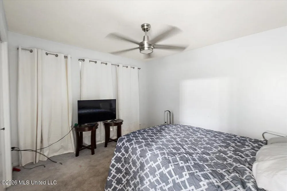 12 Lake Barnett Drive Brandon, MS 39047