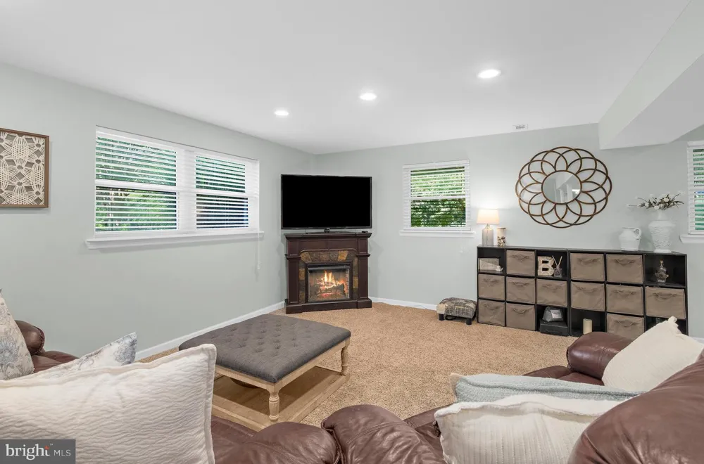 1714 BALDWIN DRIVE Millersville, MD 21108