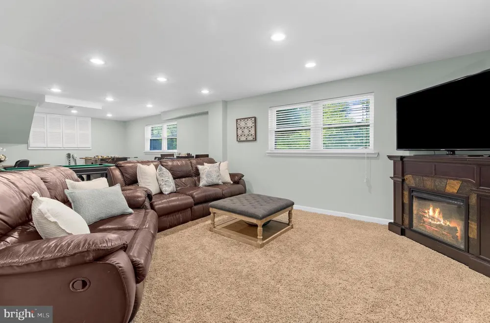 1714 BALDWIN DRIVE Millersville, MD 21108