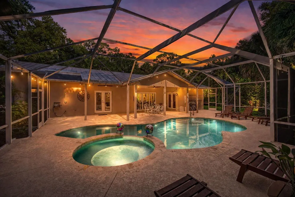 15678 95th Avenue Jupiter, FL 33478
