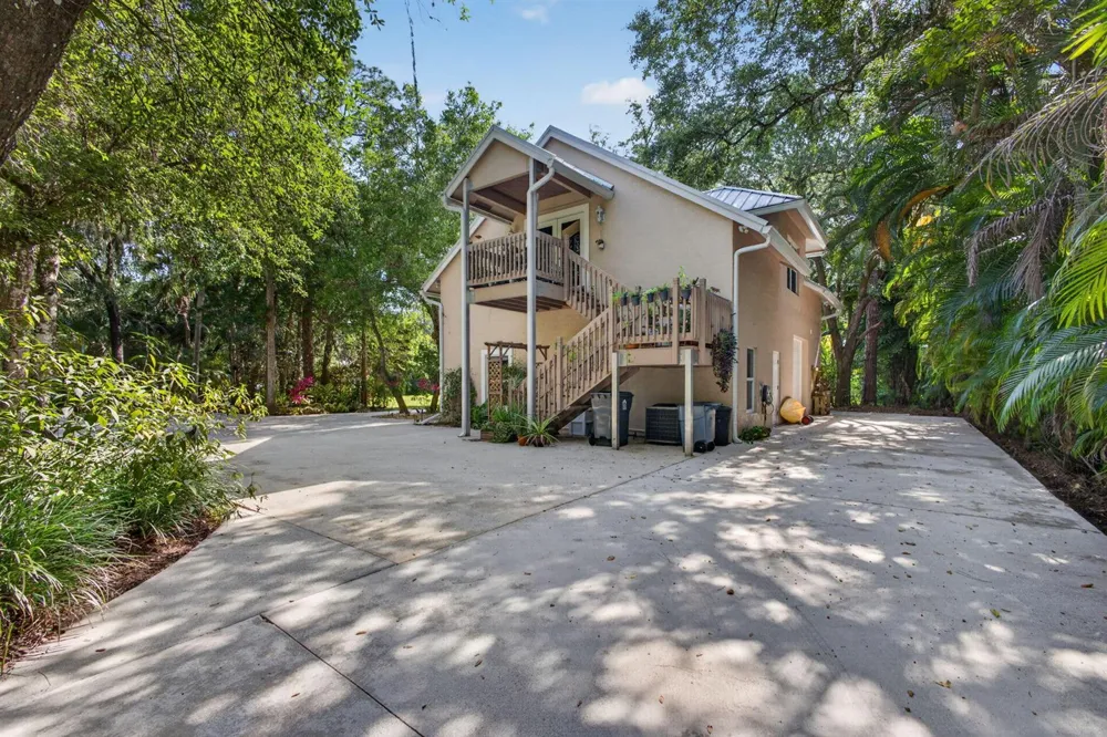 15678 95th Avenue Jupiter, FL 33478