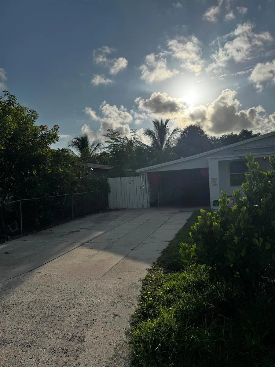 608 NE 2ND ##2 Boynton Beach, FL 33435