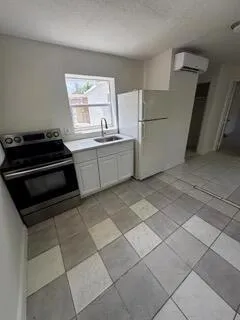 608 NE 2ND ##2 Boynton Beach, FL 33435