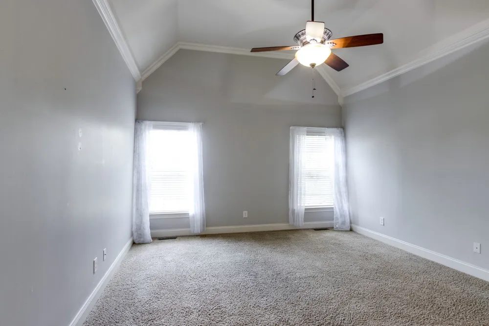 124 Hayfield Ct Lascassas, TN 37085