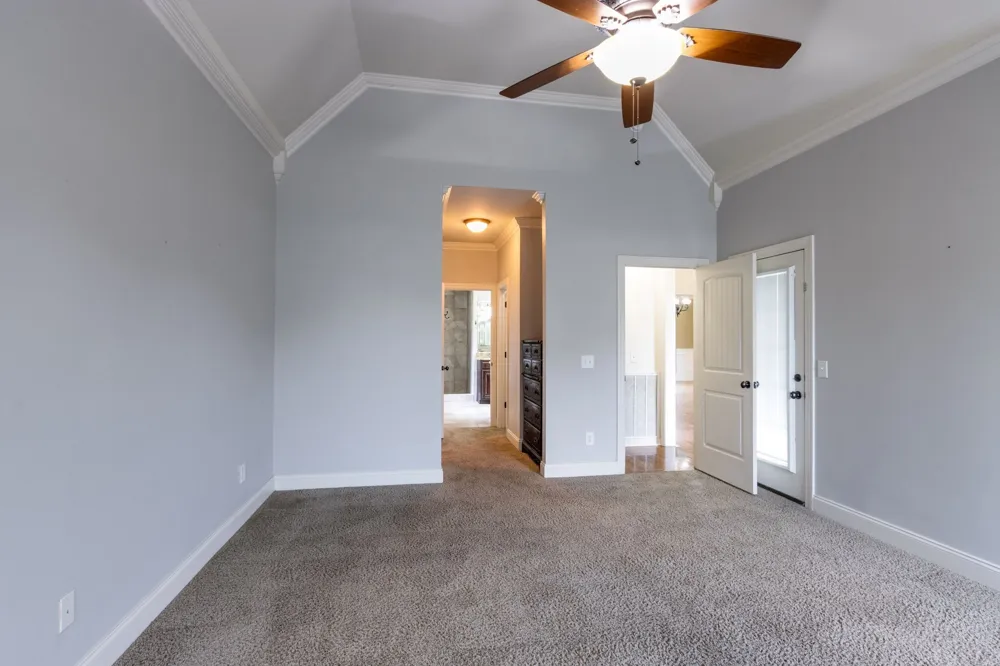 124 Hayfield Ct Lascassas, TN 37085