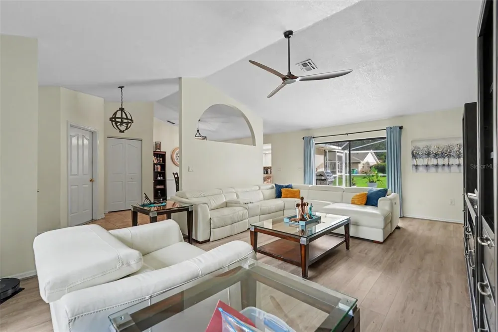 37147 FOXRUN PLACE Zephyrhills, FL 33542