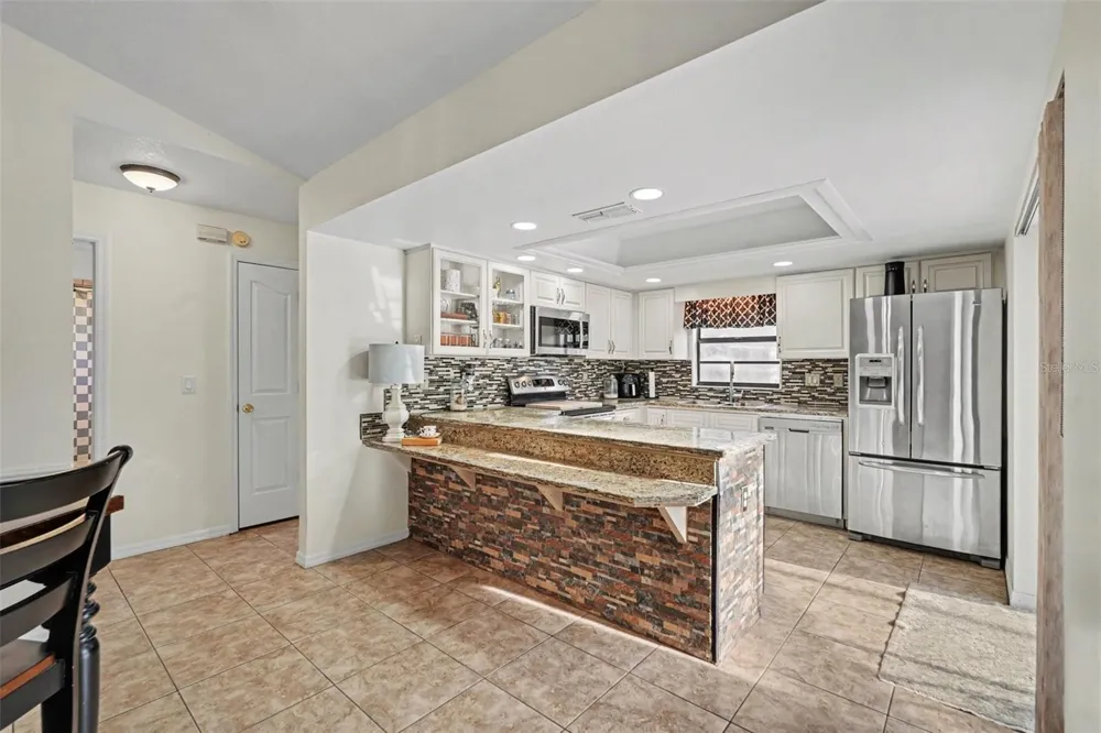 37147 FOXRUN PLACE Zephyrhills, FL 33542