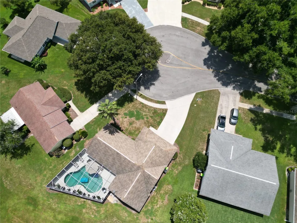 37147 FOXRUN PLACE Zephyrhills, FL 33542