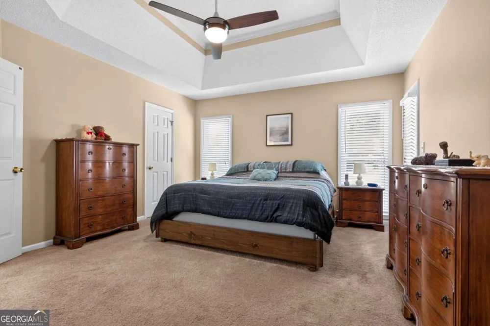 3607 Tree View DR Snellville, GA 30078