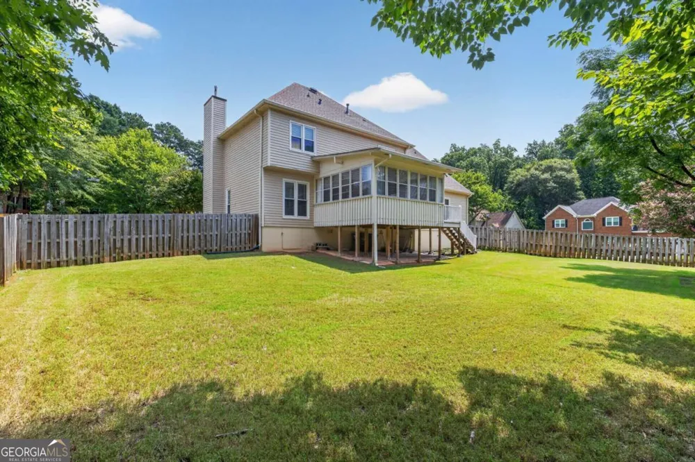3607 Tree View DR Snellville, GA 30078