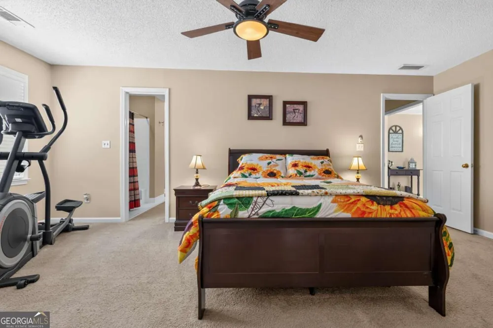 3607 Tree View DR Snellville, GA 30078