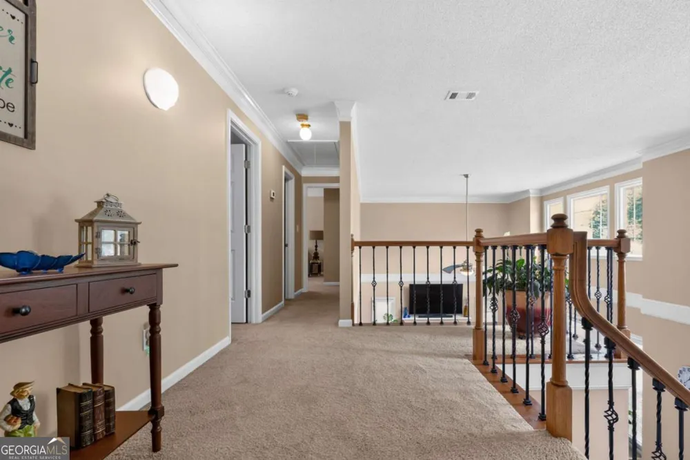 3607 Tree View DR Snellville, GA 30078