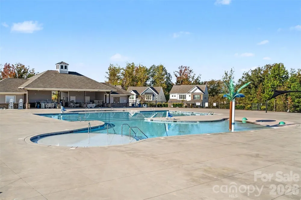 4440 Carrington Drive #261 Lancaster, SC 29720