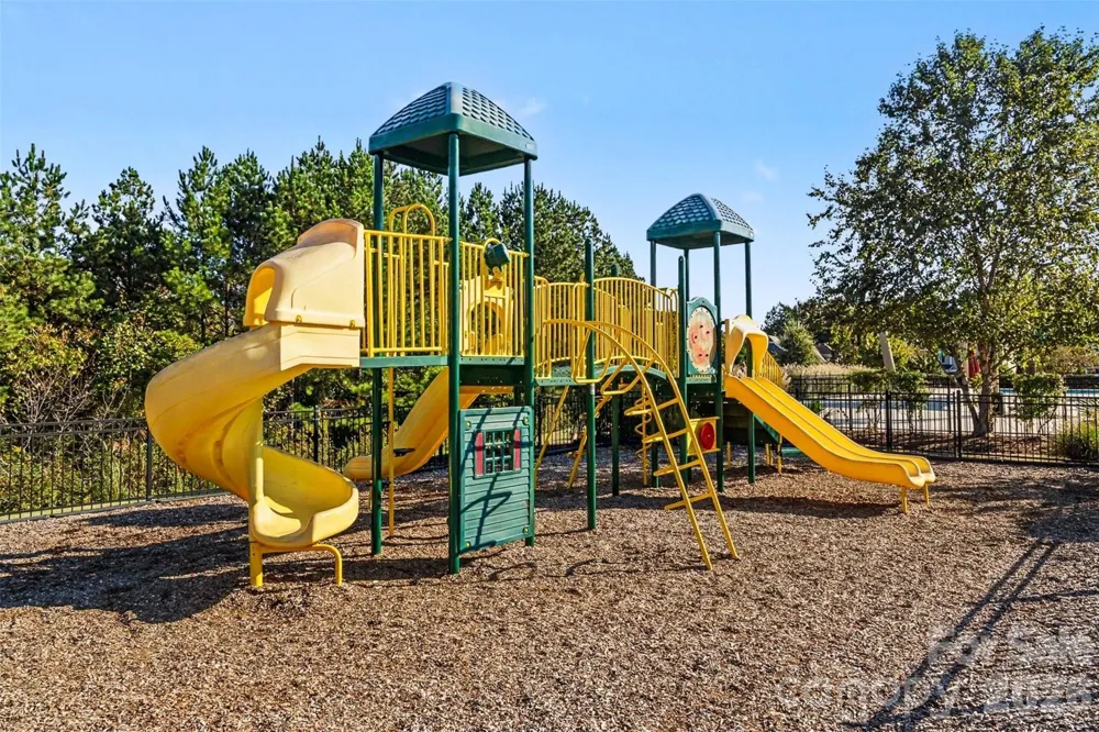 4440 Carrington Drive #261 Lancaster, SC 29720