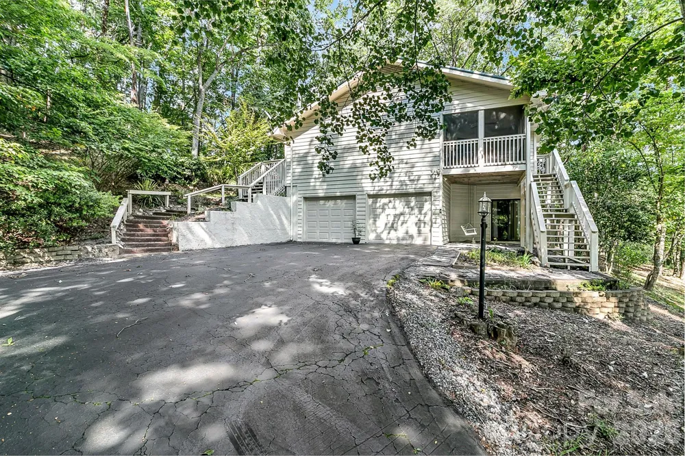 129 Melrose Court Lake Lure, NC 28746