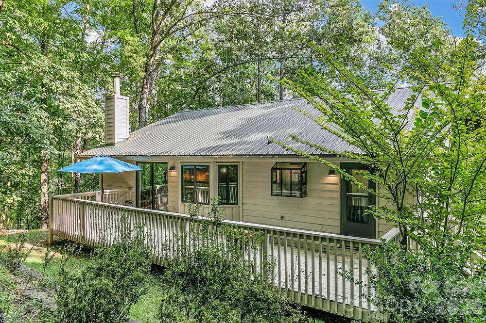 129 Melrose Court Lake Lure, NC 28746
