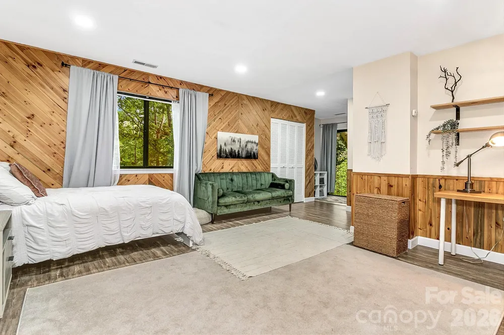 129 Melrose Court Lake Lure, NC 28746