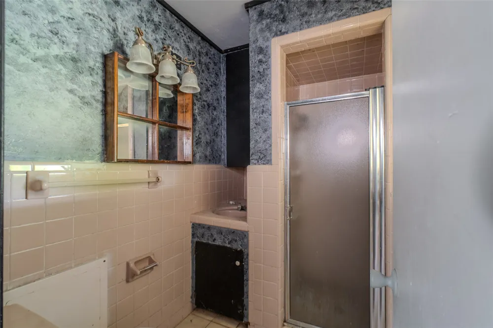 103 W Lide Street Talco, TX 75487