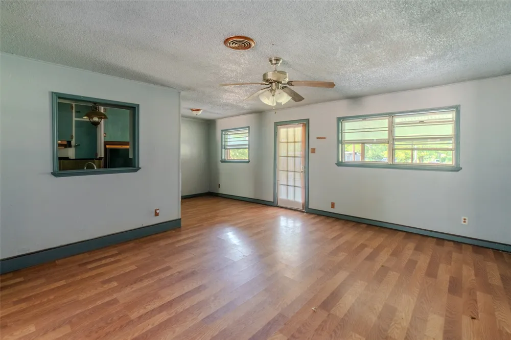 103 W Lide Street Talco, TX 75487