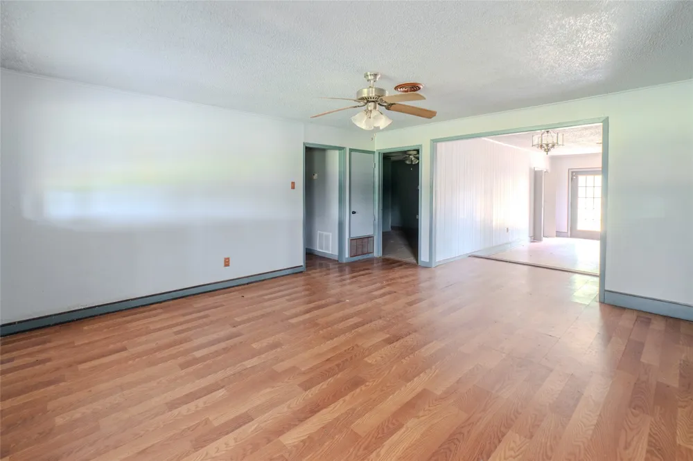 103 W Lide Street Talco, TX 75487