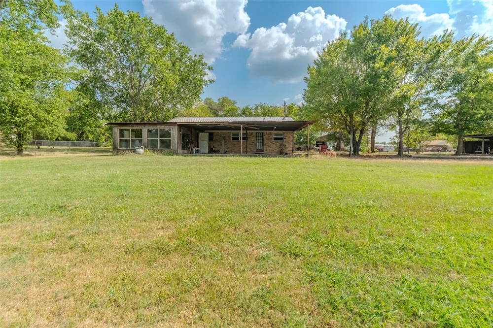 103 W Lide Street Talco, TX 75487