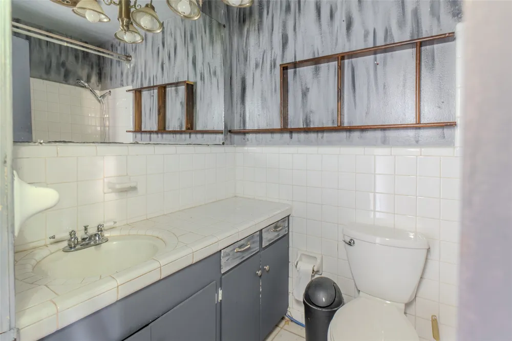 103 W Lide Street Talco, TX 75487
