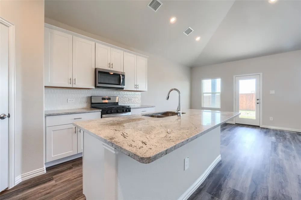 906 Johnnie Street Lowry Crossing, TX 75069