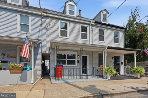 325 WILSON STREET