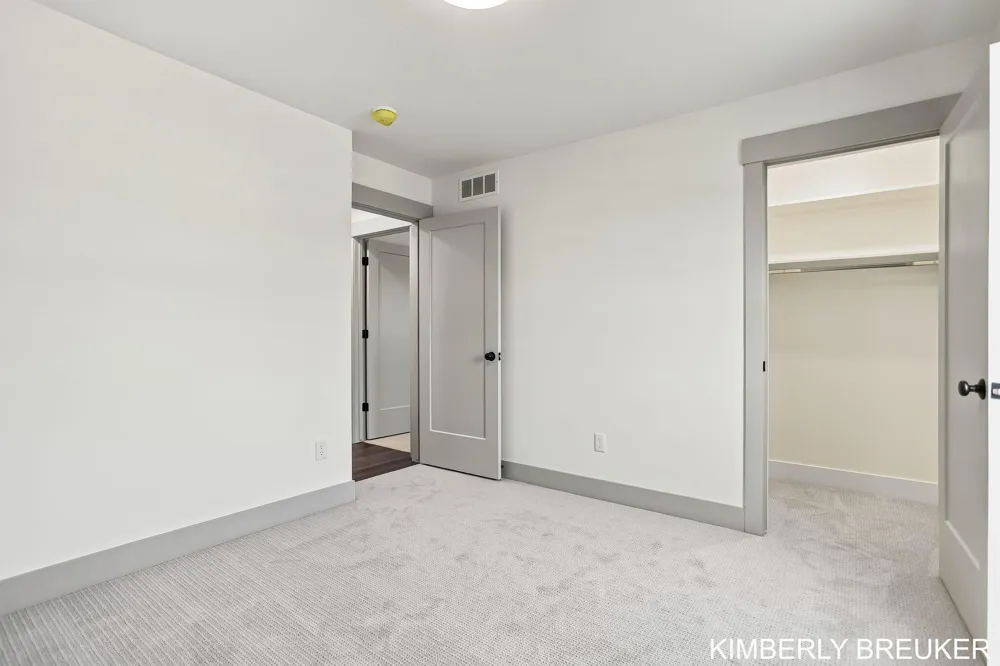 6286 Roman Road Allendale, MI 49401