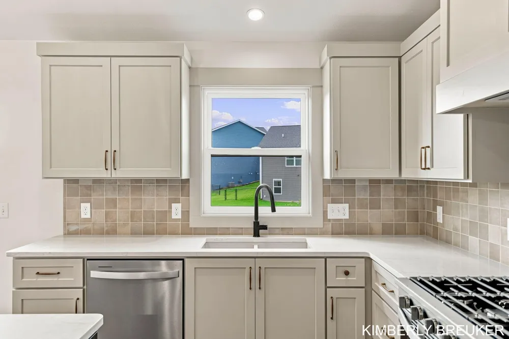 6286 Roman Road Allendale, MI 49401