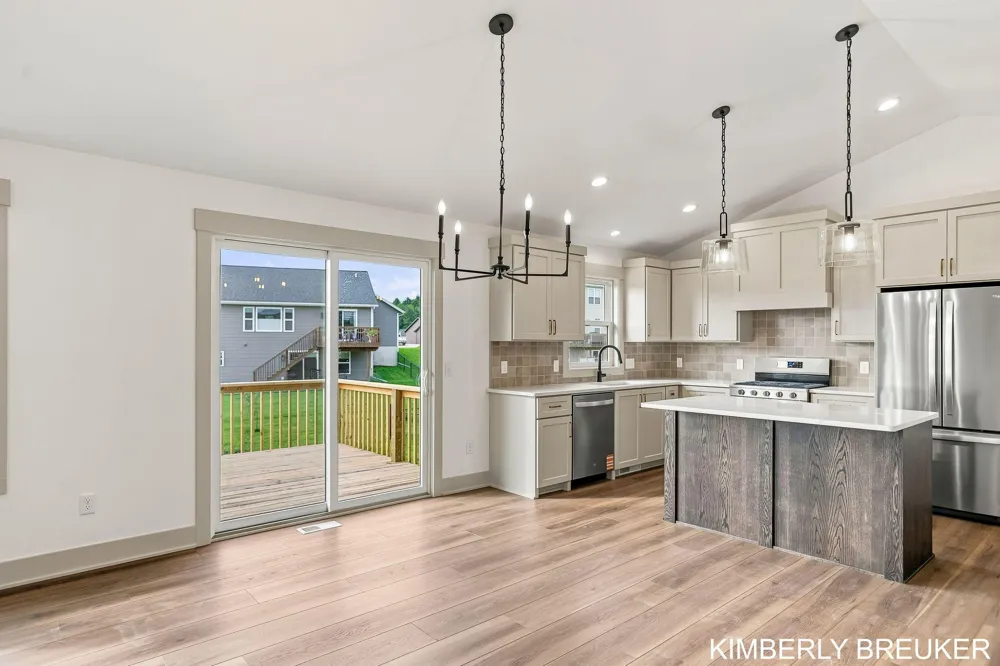 6286 Roman Road Allendale, MI 49401