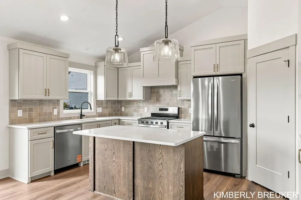 6286 Roman Road Allendale, MI 49401