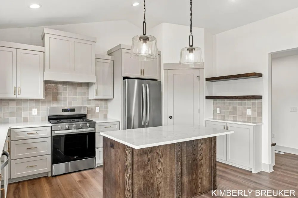 6286 Roman Road Allendale, MI 49401