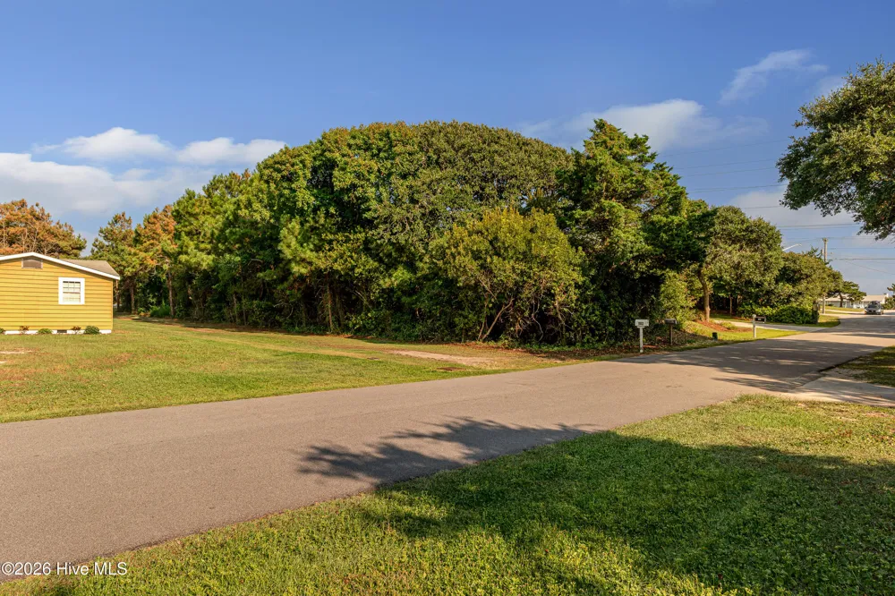 104 Juniper Road Pine Knoll Shores, NC 28512