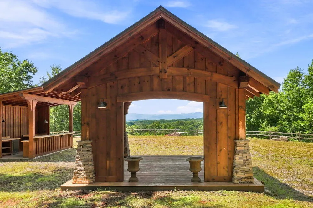 1175 Wolfcreek Road Murphy, NC 28906