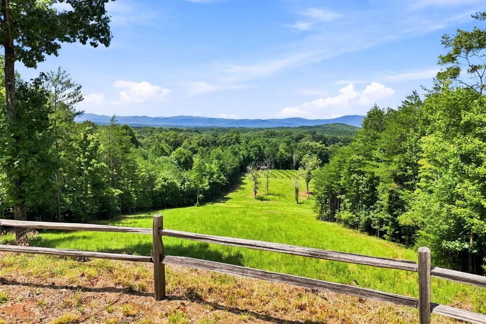 1175 Wolfcreek Road Murphy, NC 28906