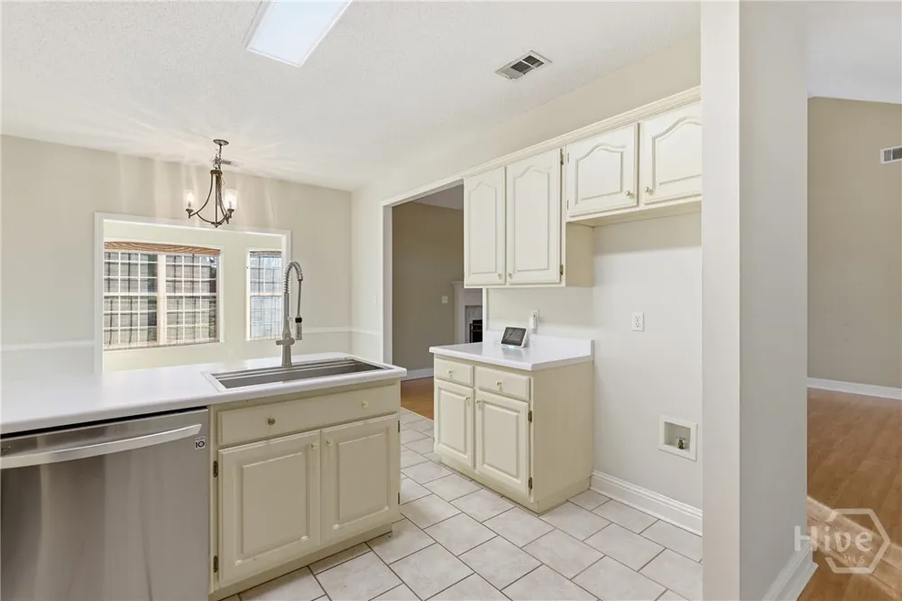 38 Westhampton Drive Ellabell, GA 31308