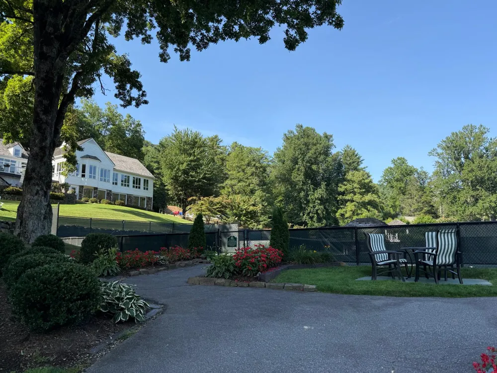 24 Wandering Ridge Glenville, NC 28736