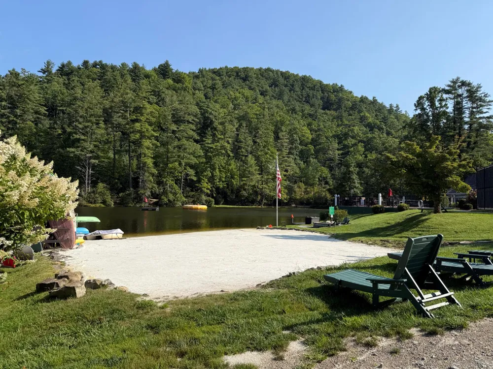 24 Wandering Ridge Glenville, NC 28736