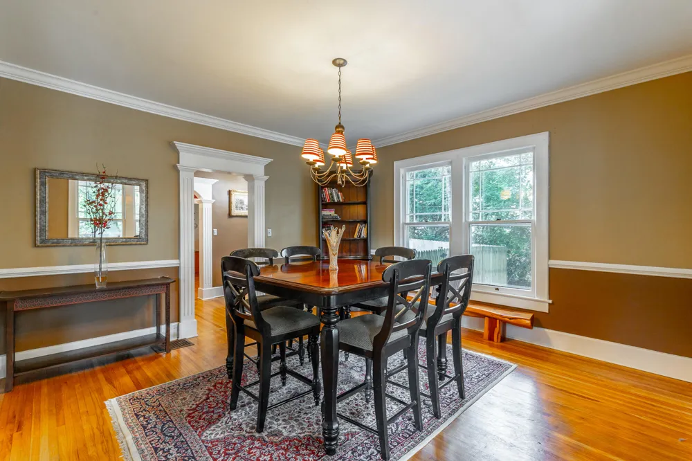 1125 S Crest Road Rossville, GA 30741