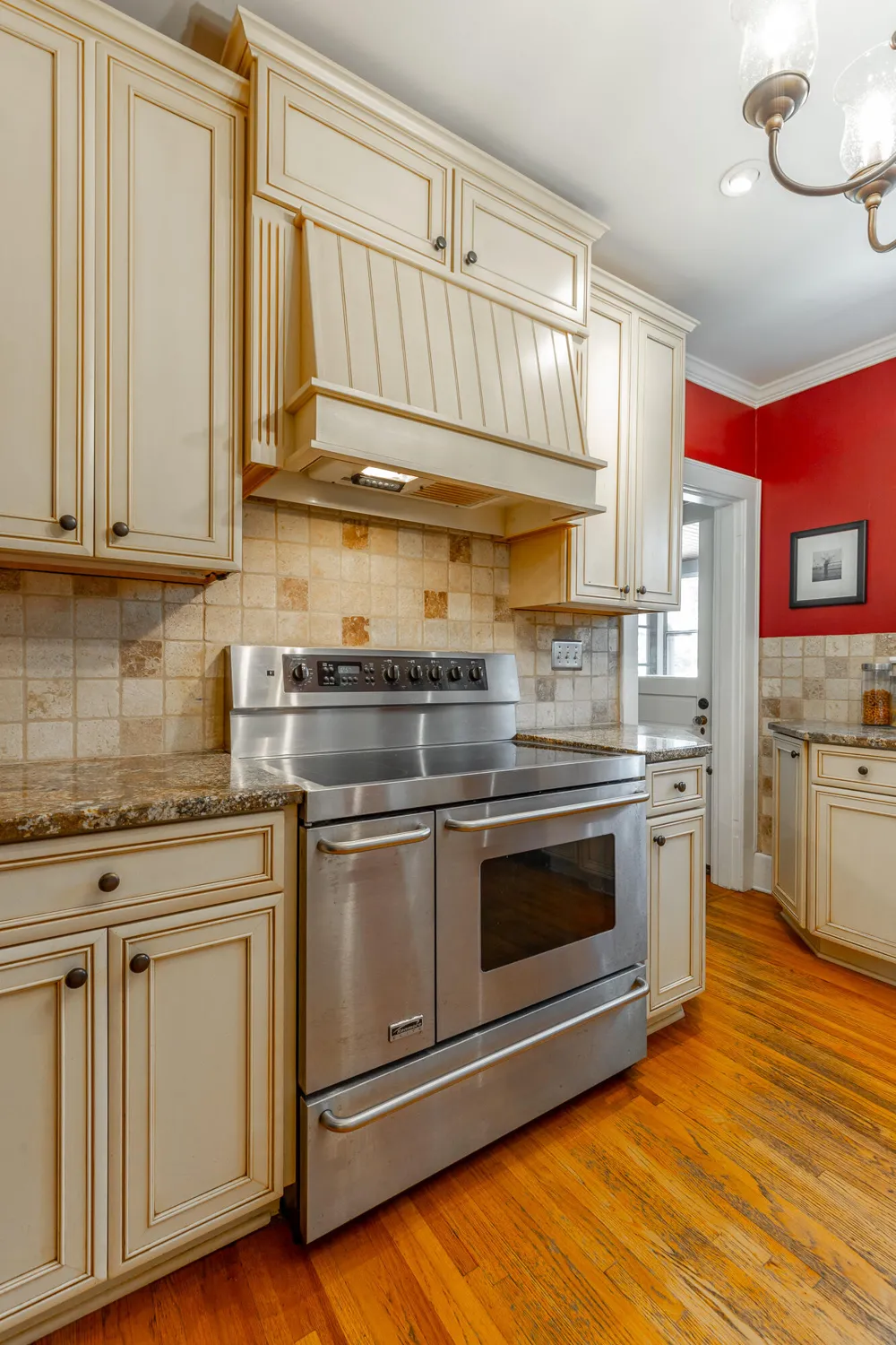 1125 S Crest Road Rossville, GA 30741
