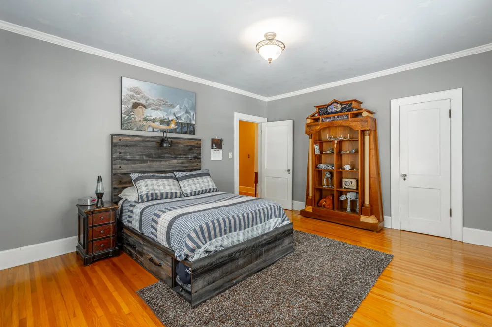 1125 S Crest Road Rossville, GA 30741