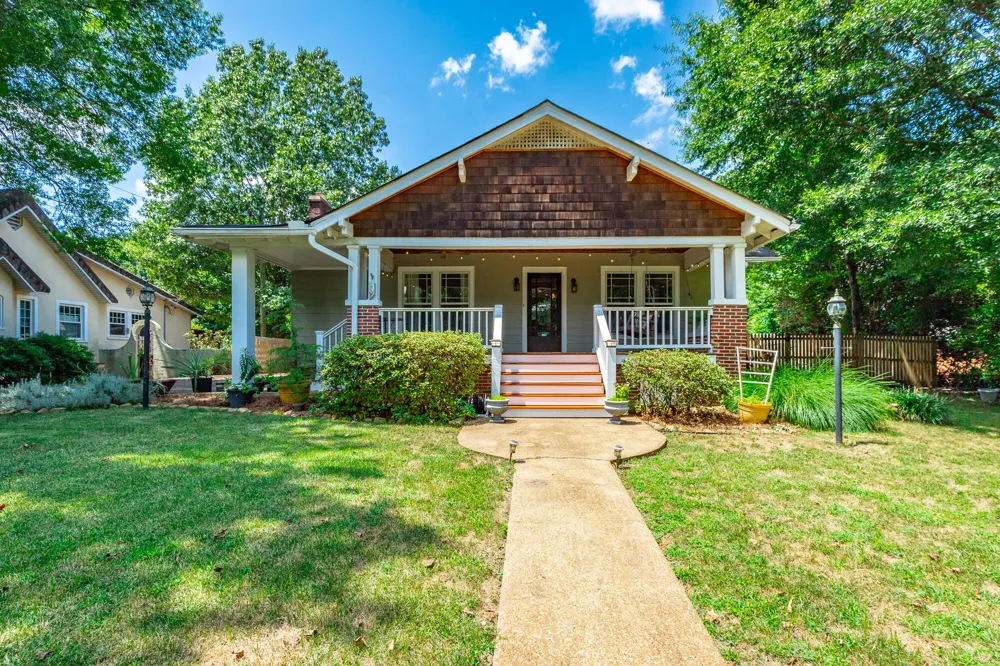 1125 S Crest Road Rossville, GA 30741