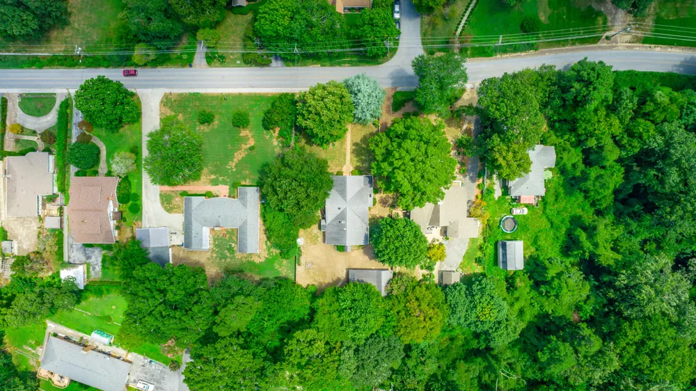 1125 S Crest Road Rossville, GA 30741