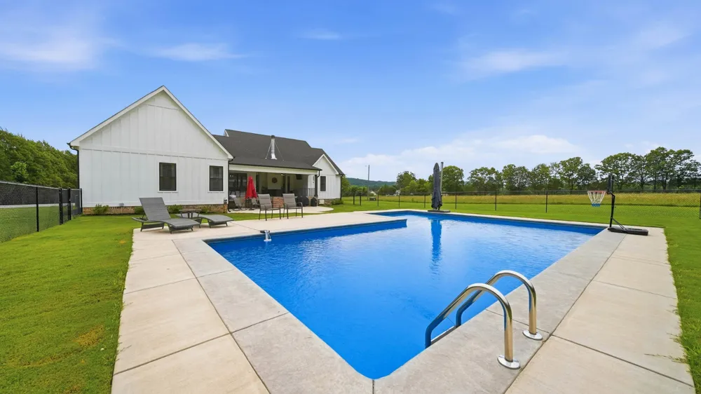 6979 Mouse Creek Road NW Cleveland, TN 37312