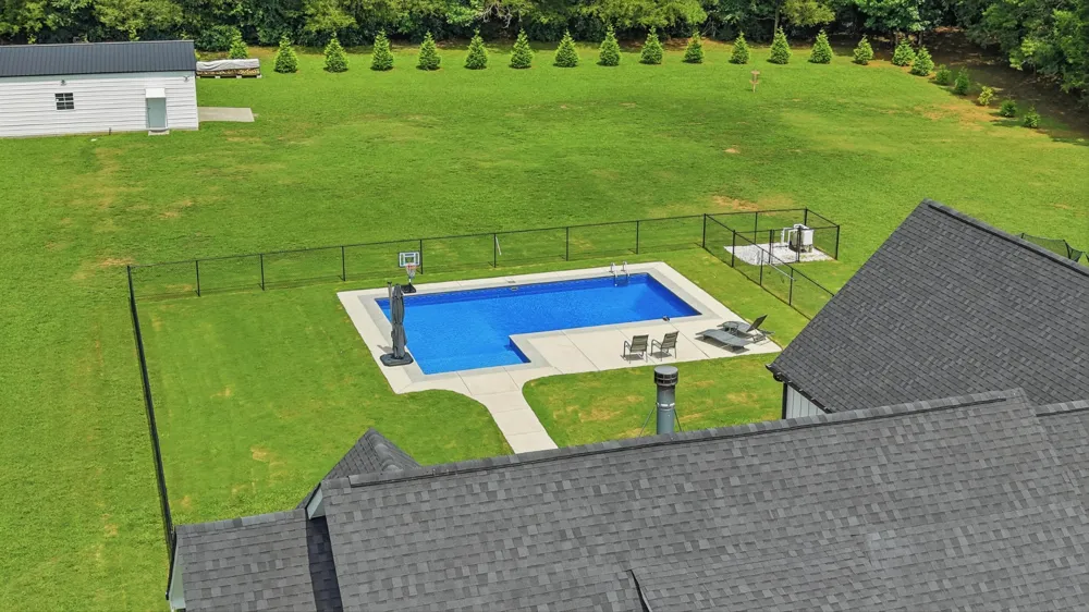 6979 Mouse Creek Road NW Cleveland, TN 37312